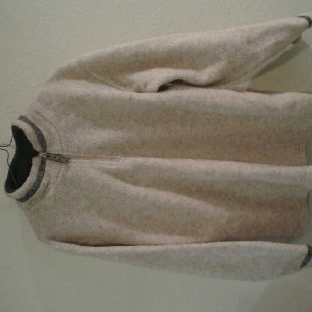 Fleece top
